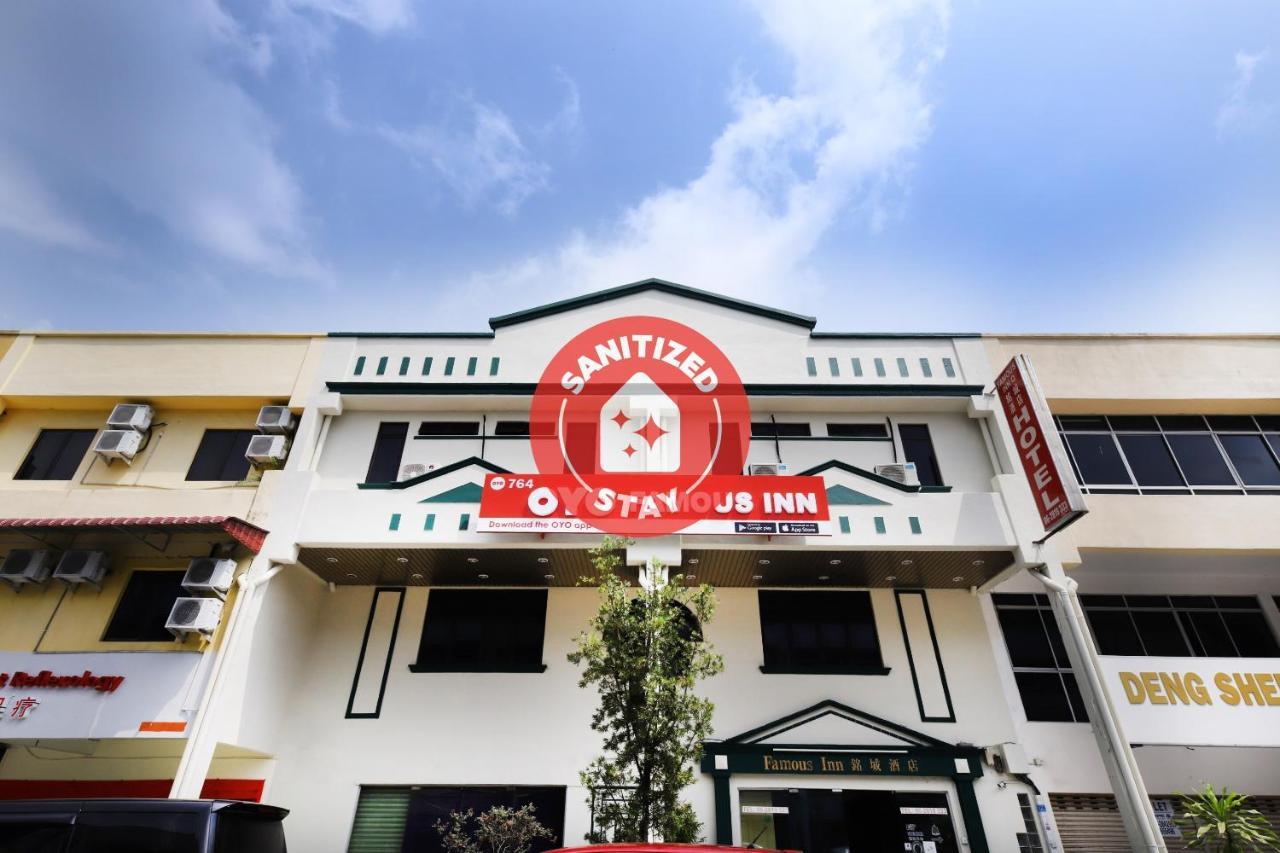 Oyo 764 Hotel Famous Inn Malacca Eksteriør bilde