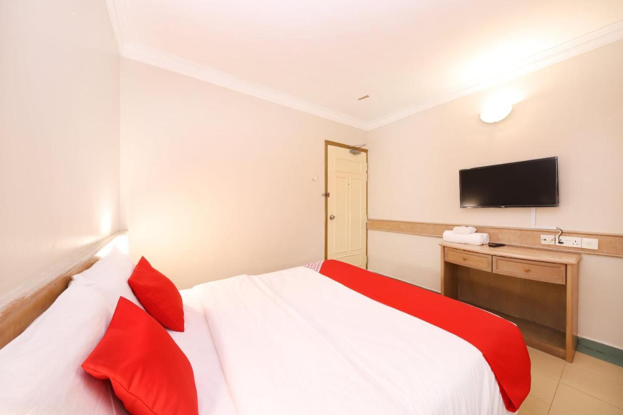 Oyo 764 Hotel Famous Inn Malacca Eksteriør bilde