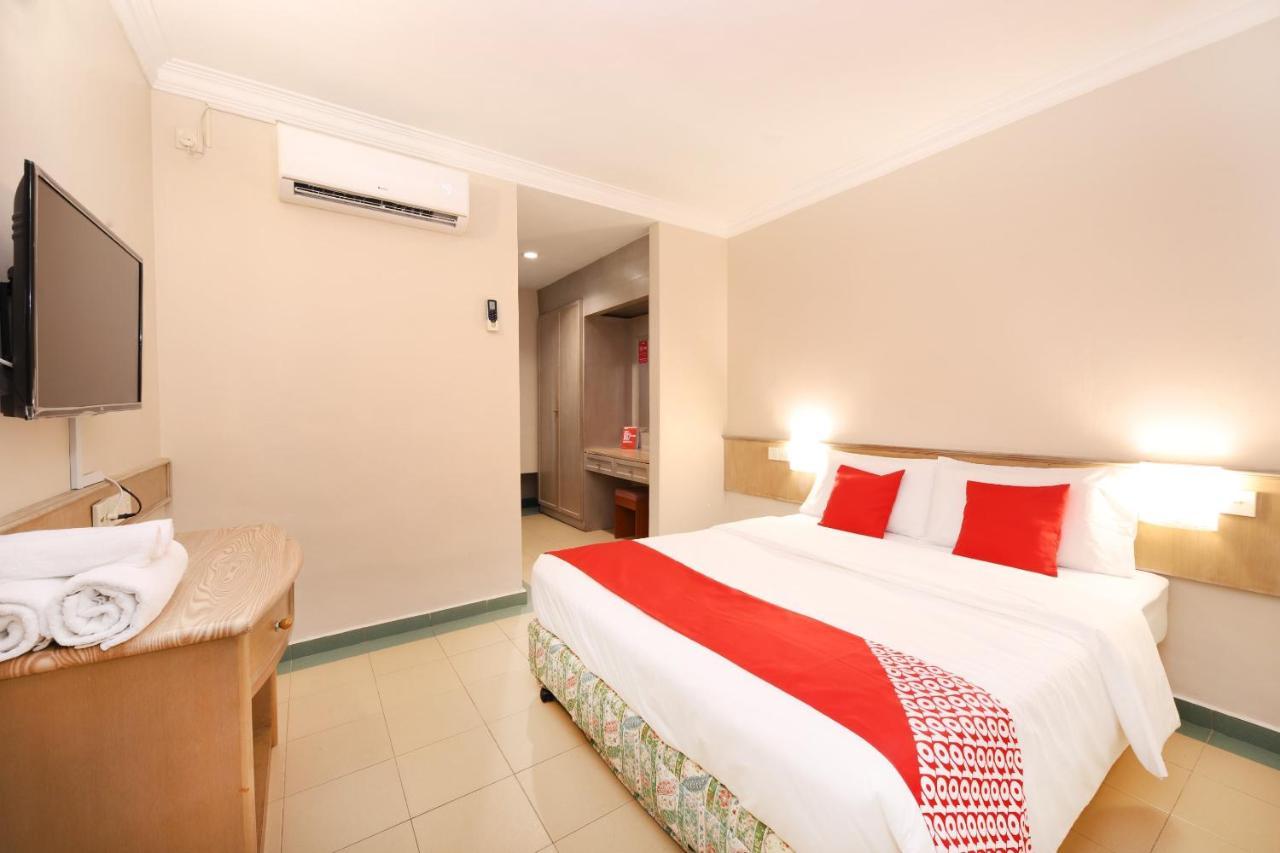 Oyo 764 Hotel Famous Inn Malacca Eksteriør bilde