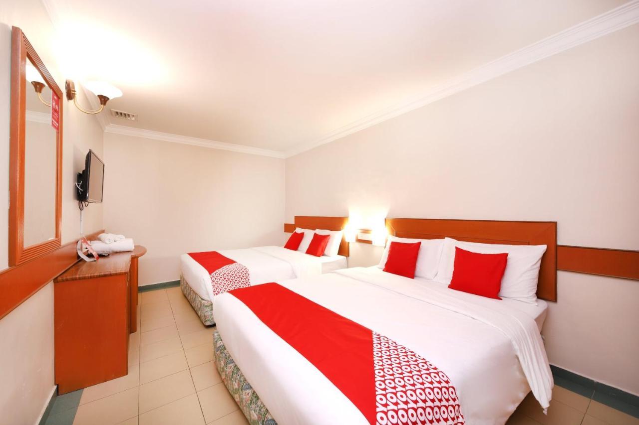 Oyo 764 Hotel Famous Inn Malacca Eksteriør bilde