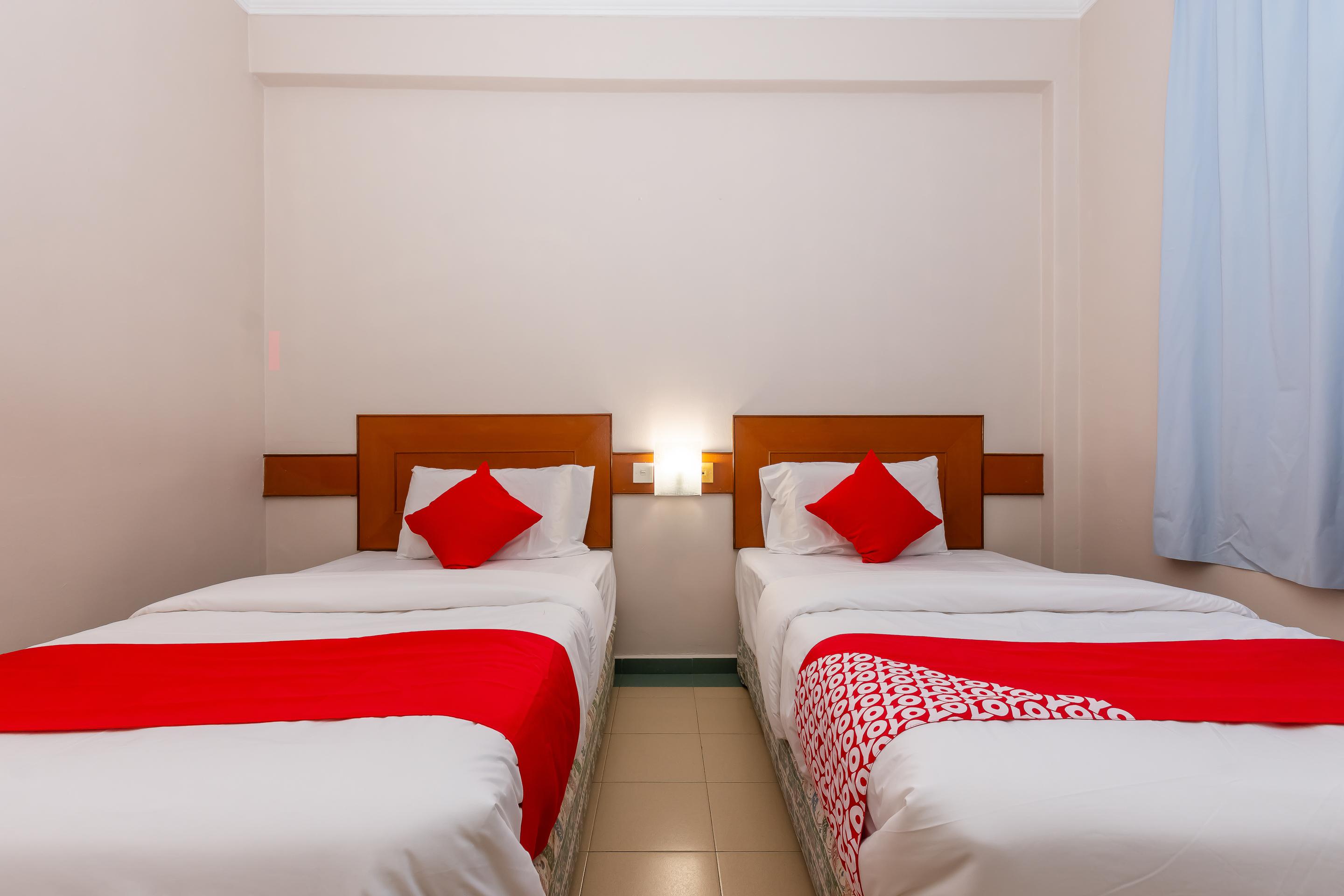 Oyo 764 Hotel Famous Inn Malacca Eksteriør bilde
