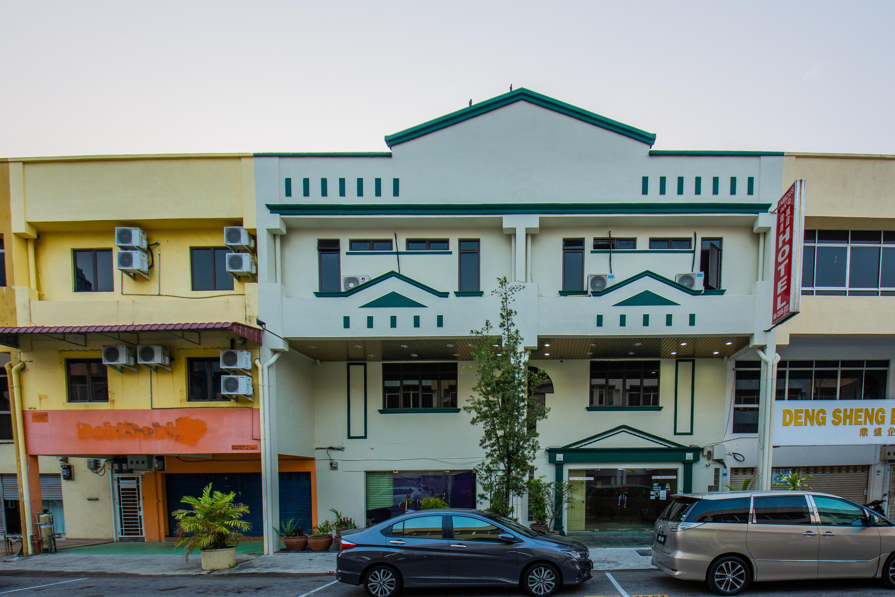 Oyo 764 Hotel Famous Inn Malacca Eksteriør bilde