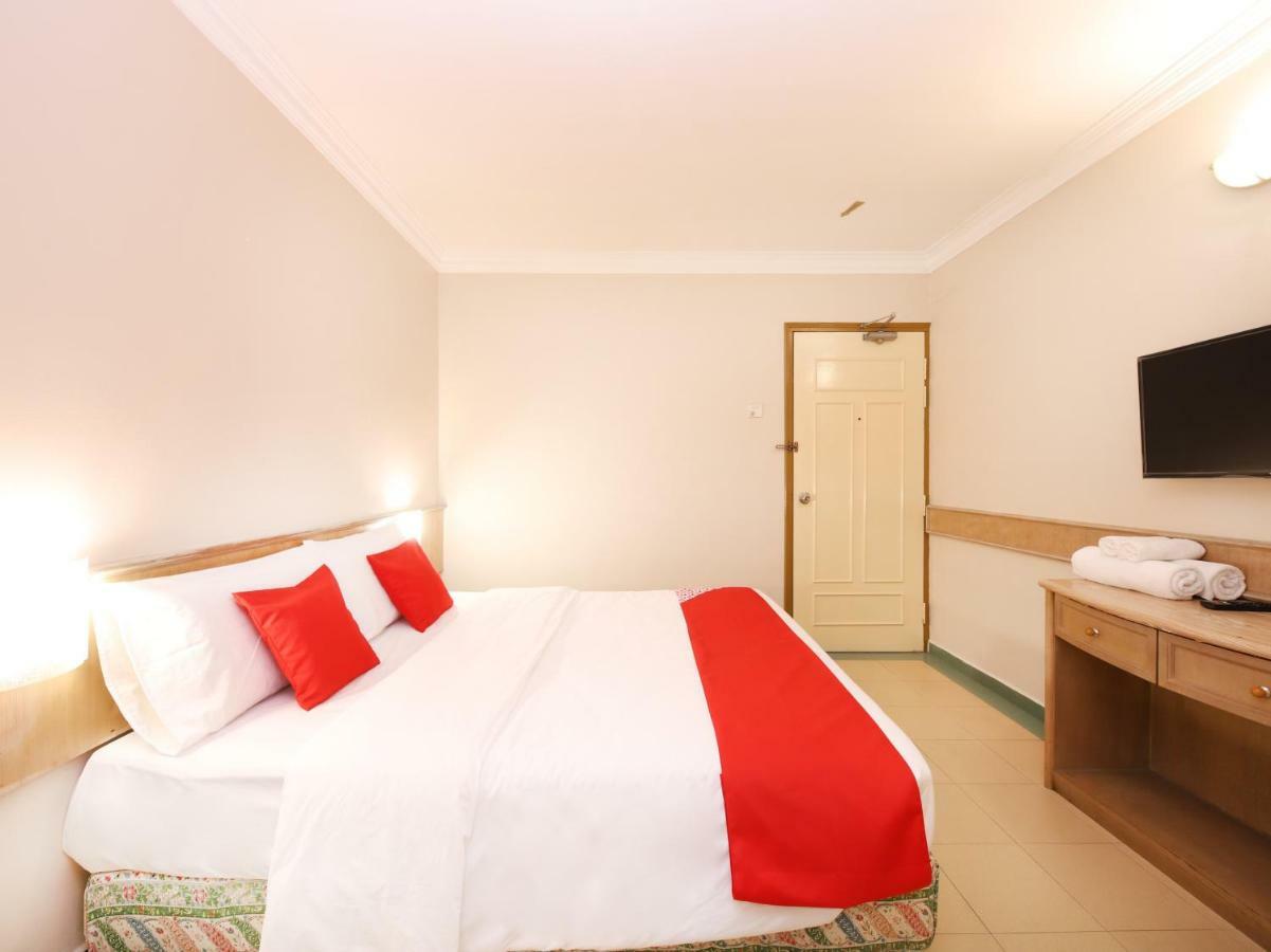 Oyo 764 Hotel Famous Inn Malacca Eksteriør bilde