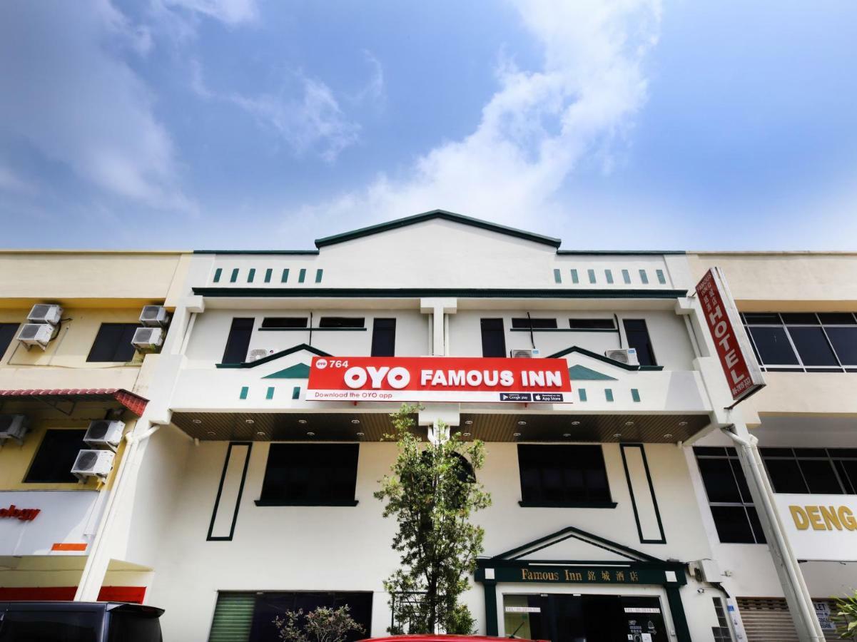 Oyo 764 Hotel Famous Inn Malacca Eksteriør bilde